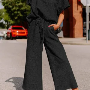 Elena – Ensemble casual t-shirt ample et pantalon large