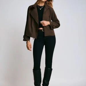 Trench-coat ceinturé pour une chaleur élégante et un style intemporel