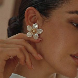 Pearl Shell Bloom Stud Earrings