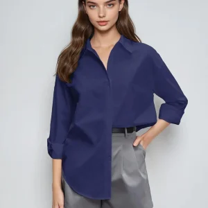 Chemise boutonnée pour une tenue de bureau décontractée