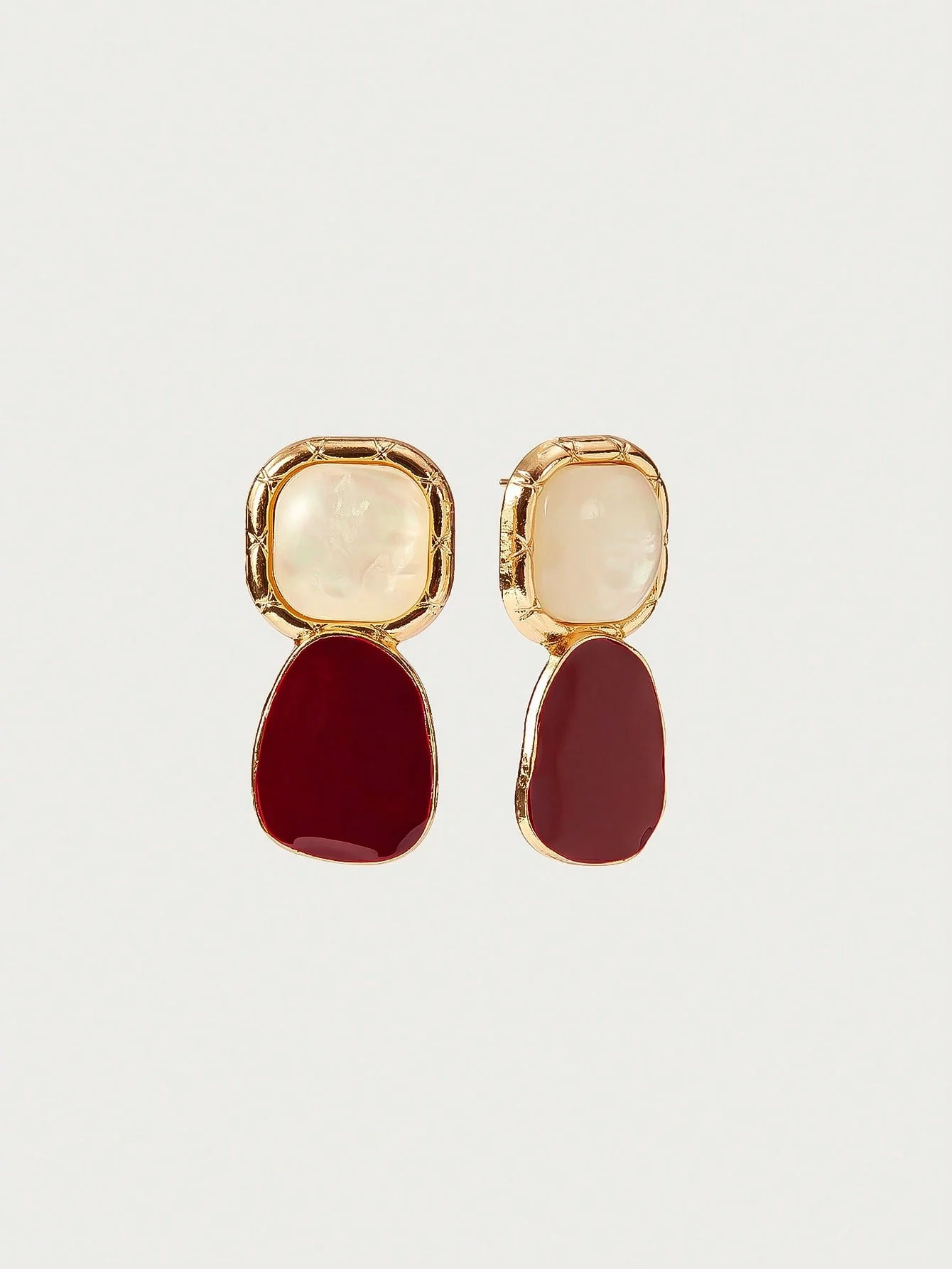 Burgundy Zinc Square Drop Earrings – Image 4