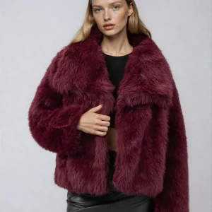 Veste de soirée en fausse fourrure