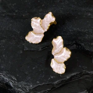 Beige Blossom Earrings