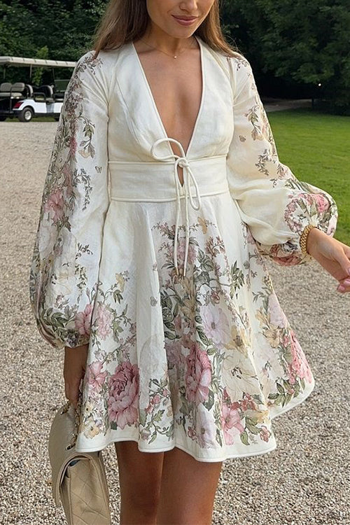 Adrienne - Mini-robe trapèze à motif floral – Image 3