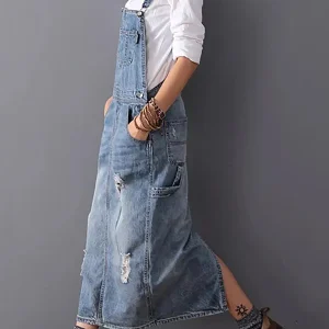 Robe Salopette en Jean Déchiré avec Fente Arrière