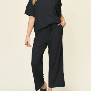 Kiera - Ensemble t-shirt ample à col rond texturé et pantalon à jambes larges