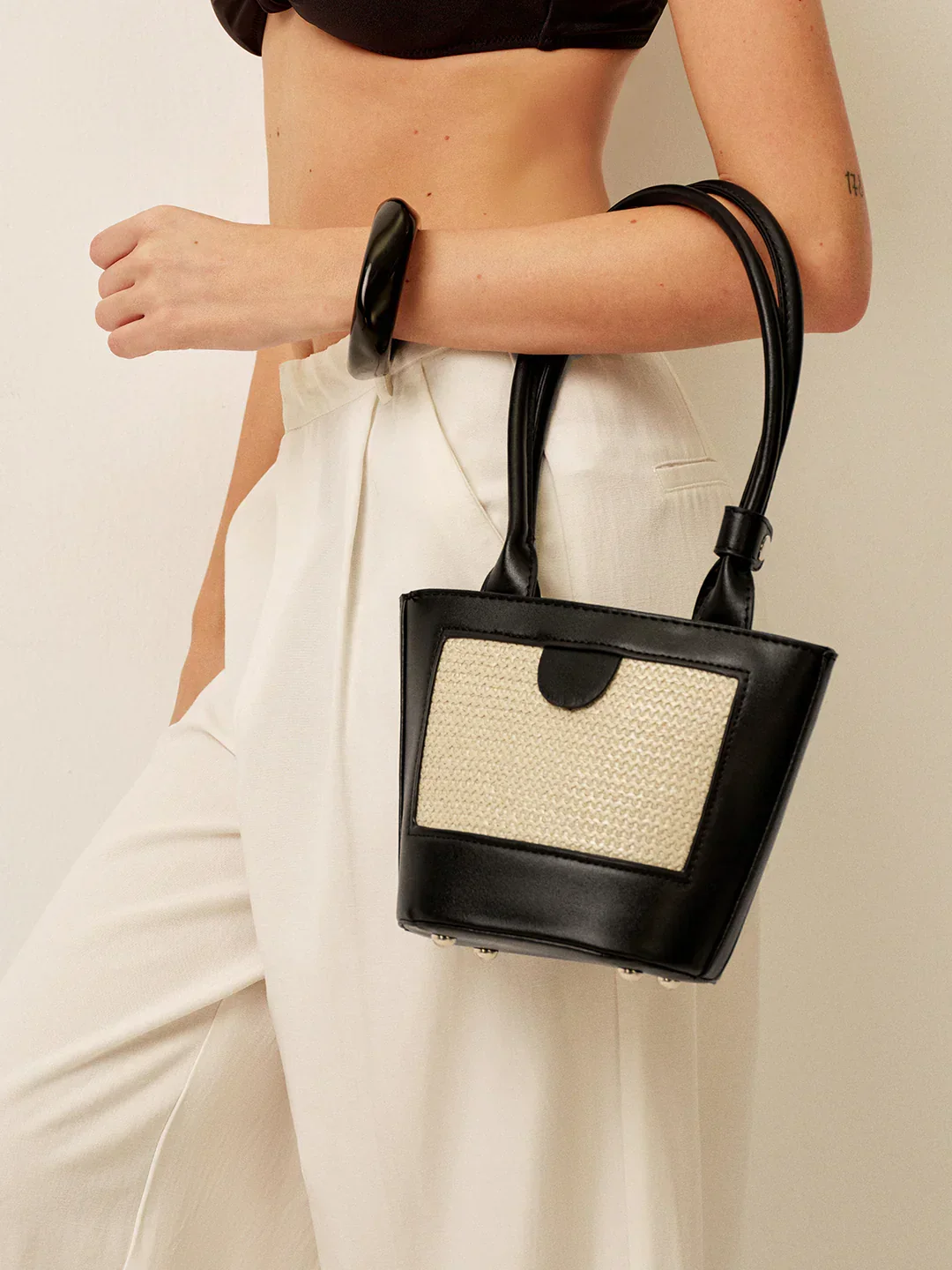 Sac fourre-tout à panneaux tissés bicolores