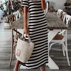 Celeste - Robe de loisirs à rayures