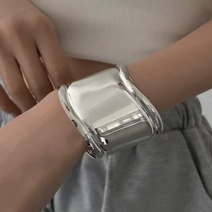 Bracelet manchette large métallique