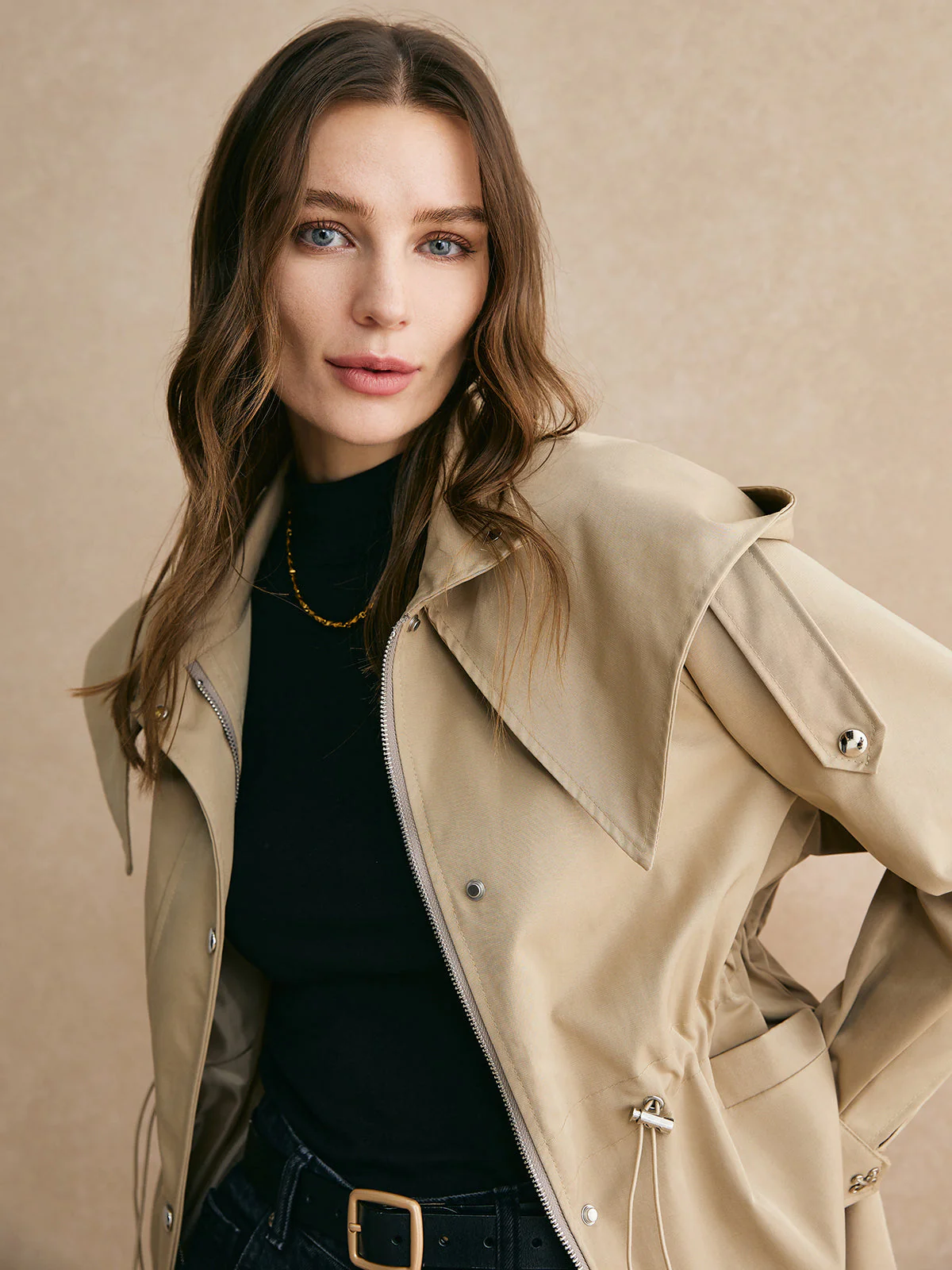 Veste Beige avec Capuche | Coupe Ajustée | Style Décontracté – Image 5