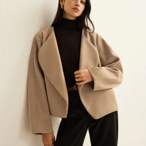 Veste Courte en Laine Mélangée | Élégante & Confortable | Style Minimaliste