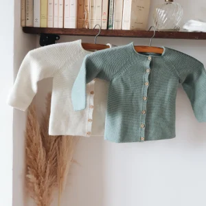 Brassière bébé laine EDGAR sauge - tricotée en France