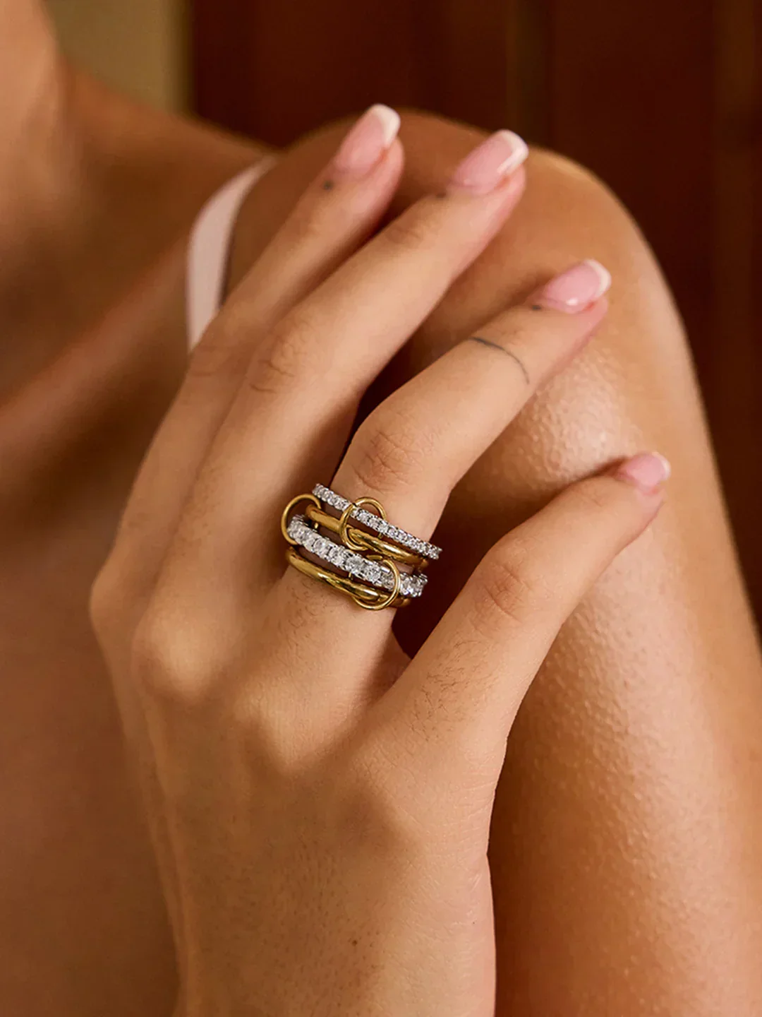 Bague en oxyde de zirconium empilé plaqué or