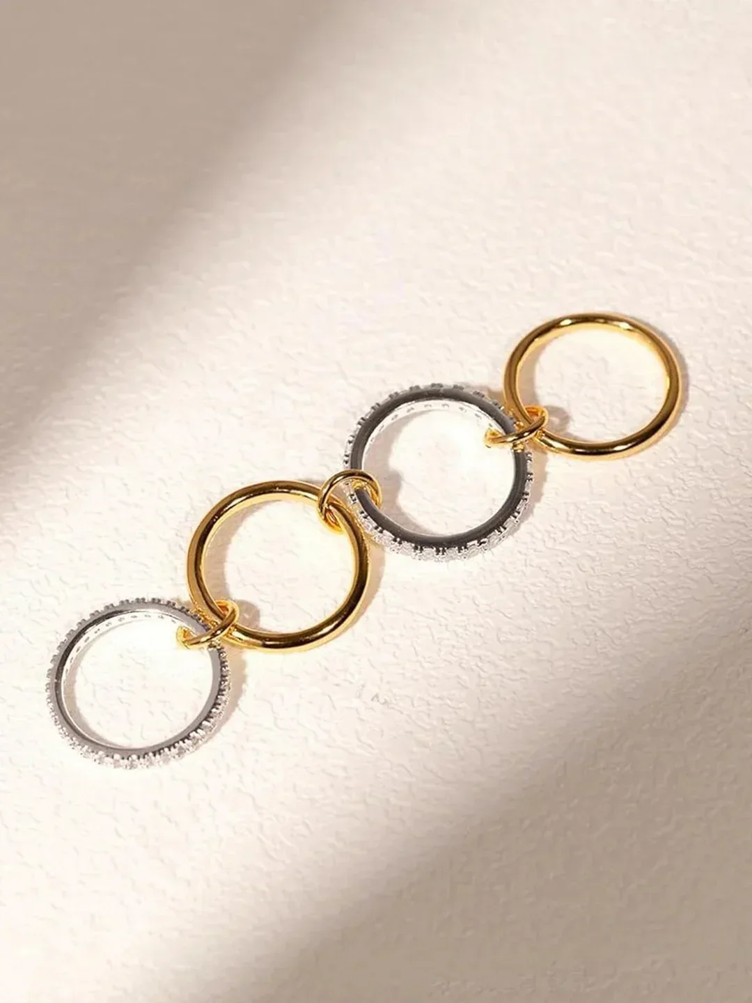 Bague en oxyde de zirconium empilé plaqué or – Image 6