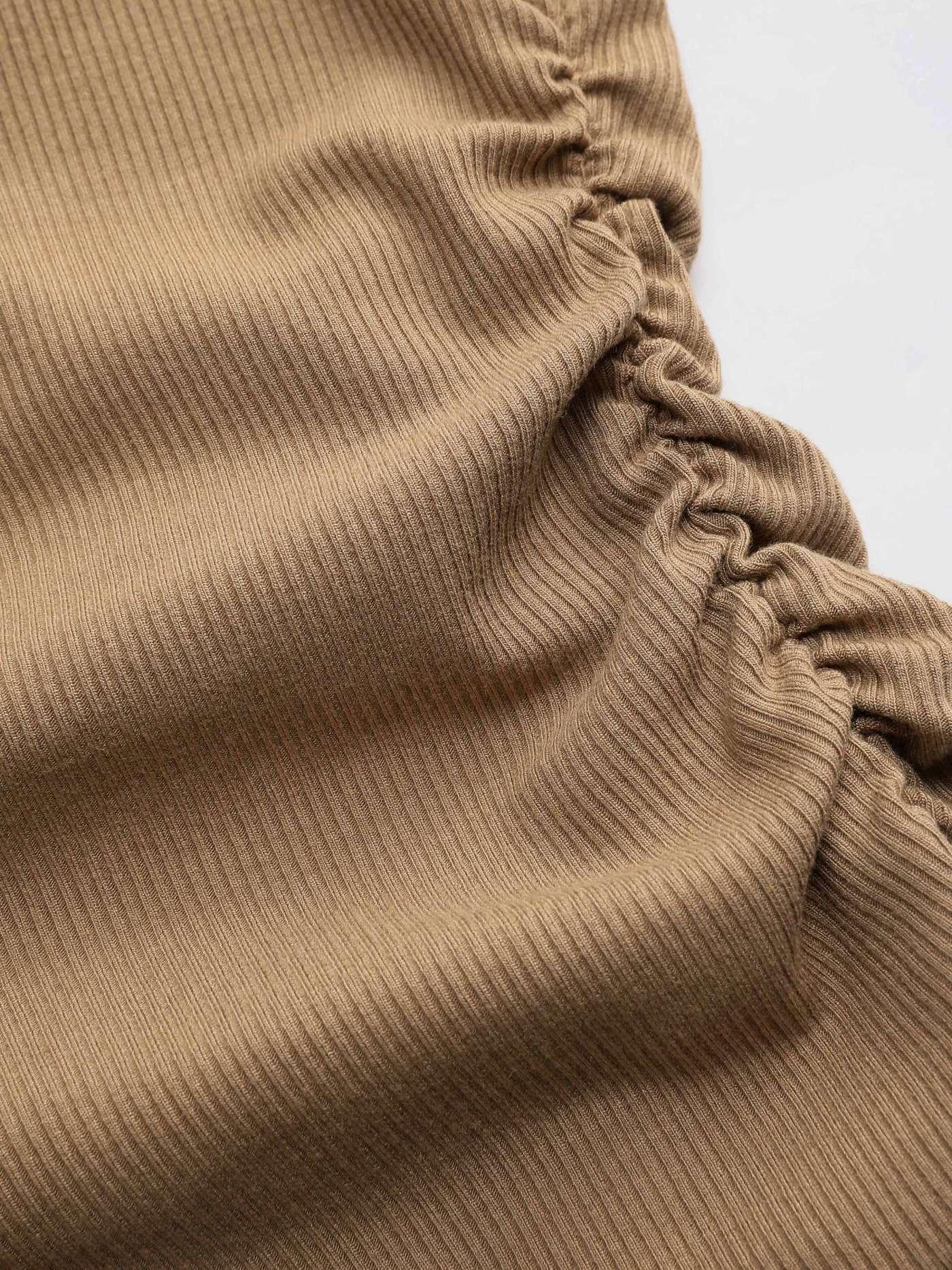 Haut uni à manches longues et col asymétrique – Image 9