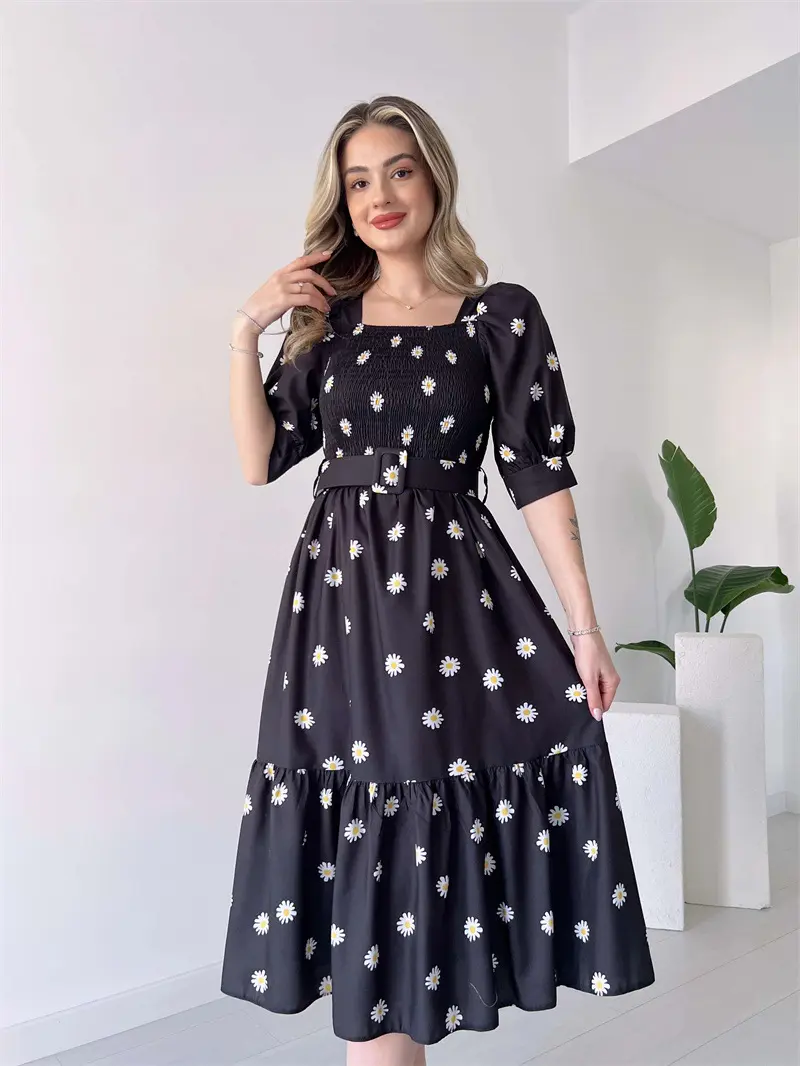 Catherine - Robe florale féminine à manches bouffantes – Image 3