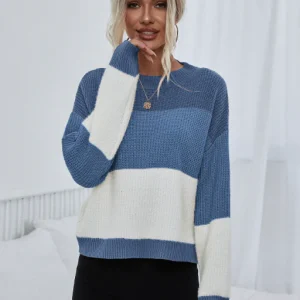 Pull femme rayé manches longues oversize en tricot doux – camel ou bleu et blanc cassé