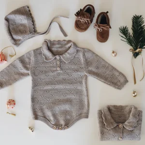 Barboteuse ajourée en laine