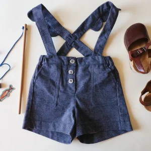 Short en jean à bretelles