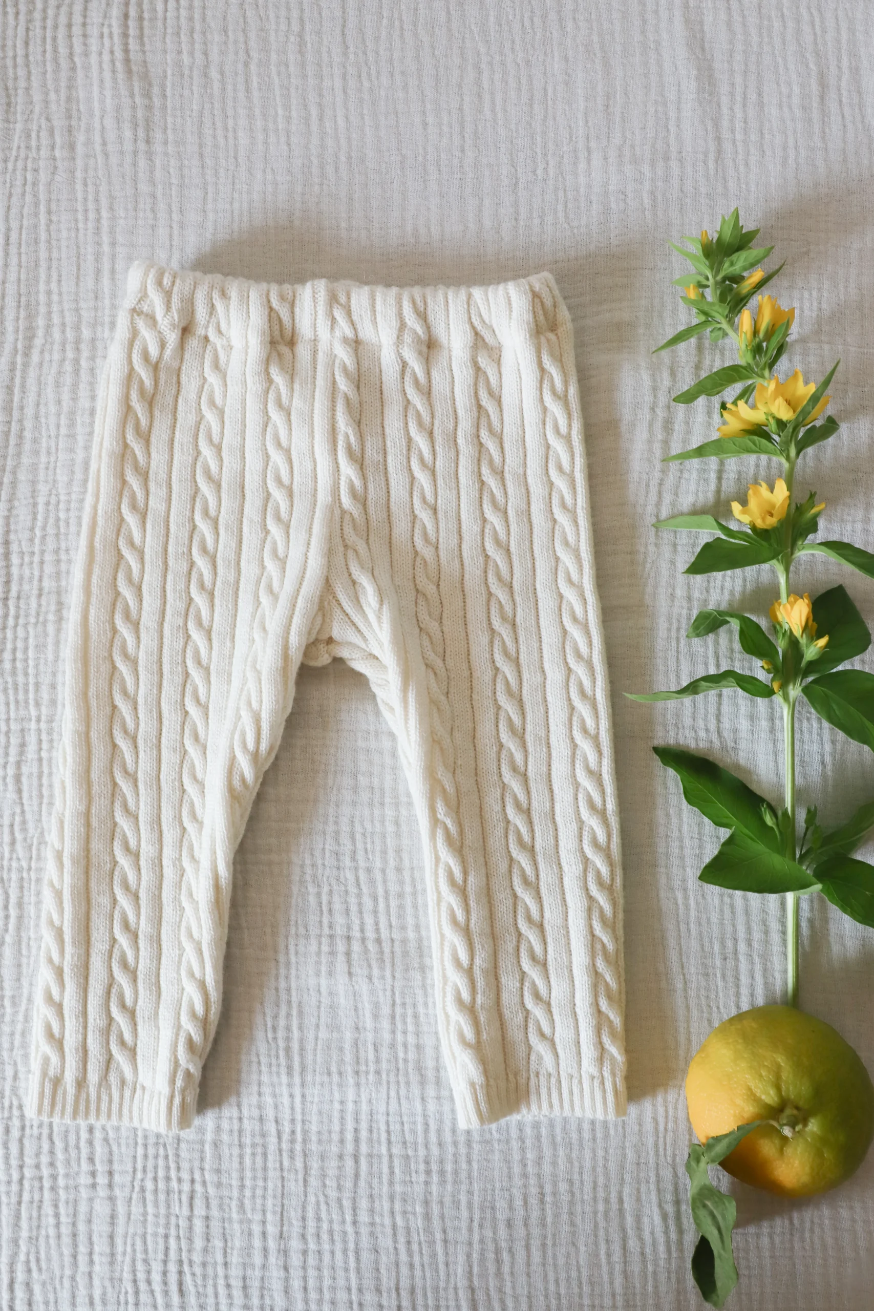 Pantalon en maille torsadée - Ecru - tricoté en France