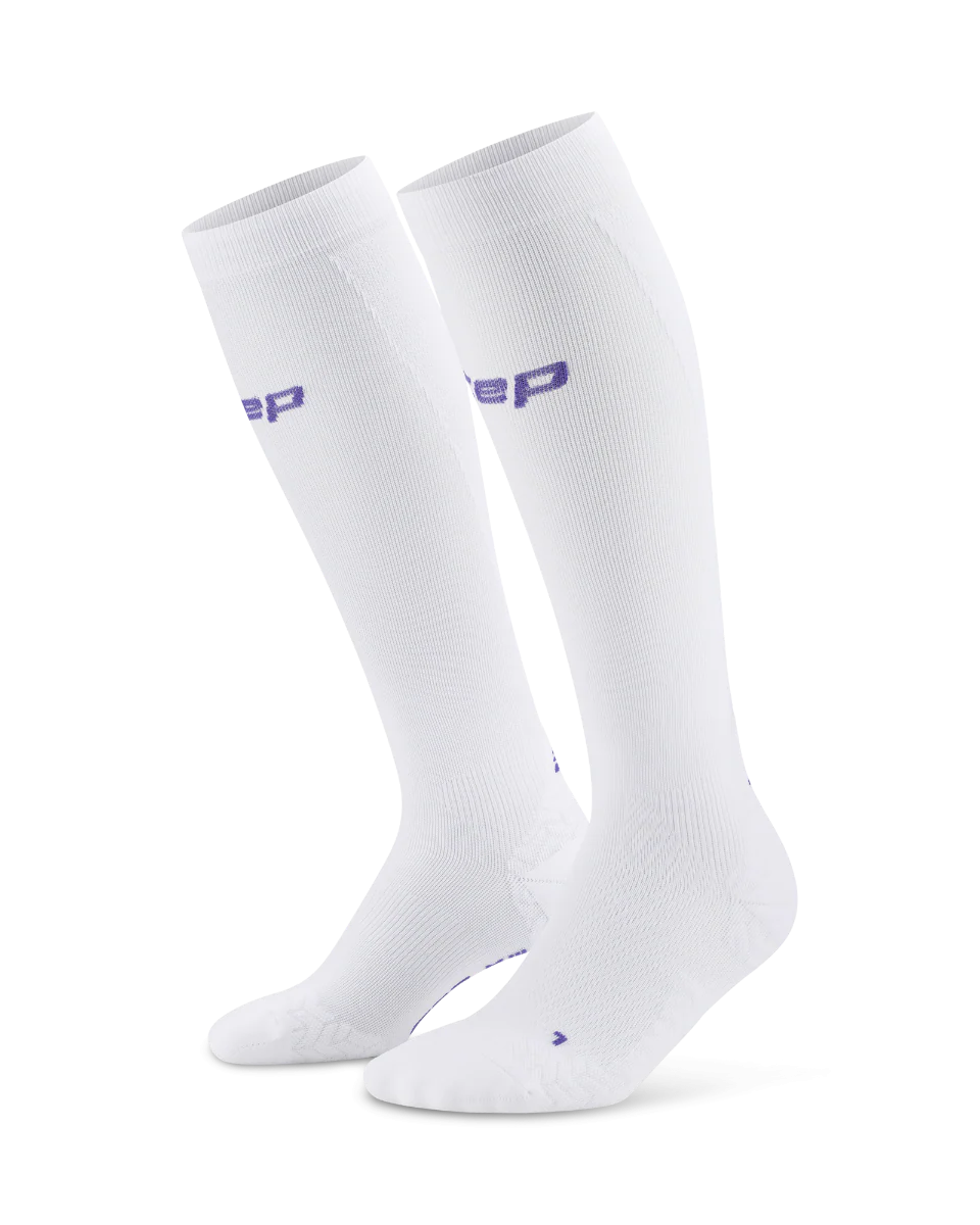 CEP CORE RUN ULTRALIGHT SOCKS TALL F/W – Image 5
