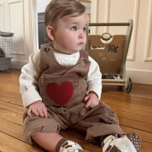 Coup de Coeur Et Douceur Absolue - La Salopette En Coton Avec Son Coeur Brodé